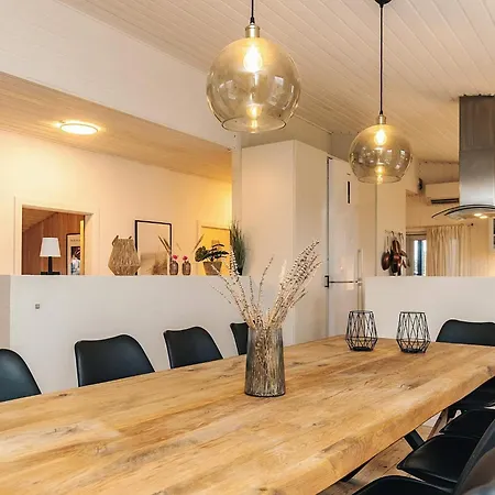 5 Star In Semesterbostad Løkken
